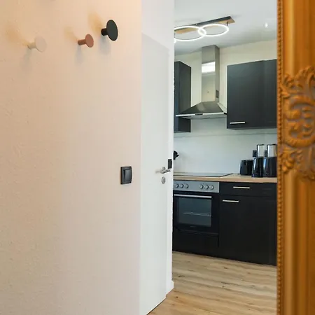 Frisch Renoviertes Fh Suedblick Am In Breege, Meerblick Von Allen Drei Etagen, Terrasse, Balkon, Sauna Und Parkplatz بيت للعطل *