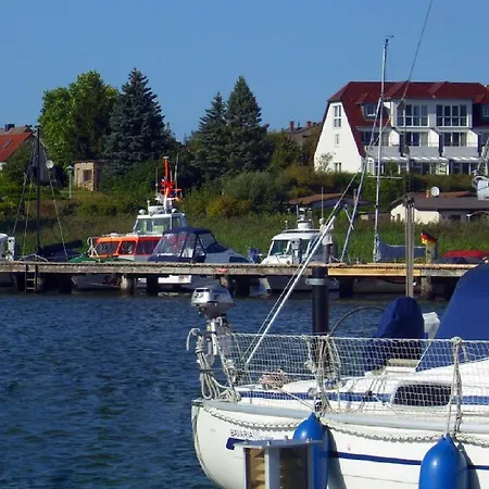 Suedblick Am Yachthafen * Breege