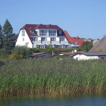 Suedblick Am Yachthafen Holiday home Breege