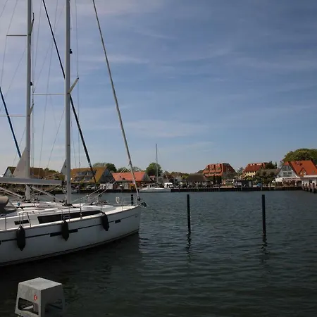 Holiday home Suedblick Am Yachthafen Breege